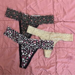 Victoria’s Secret Lace Thong Panties (Large), 3 Pc